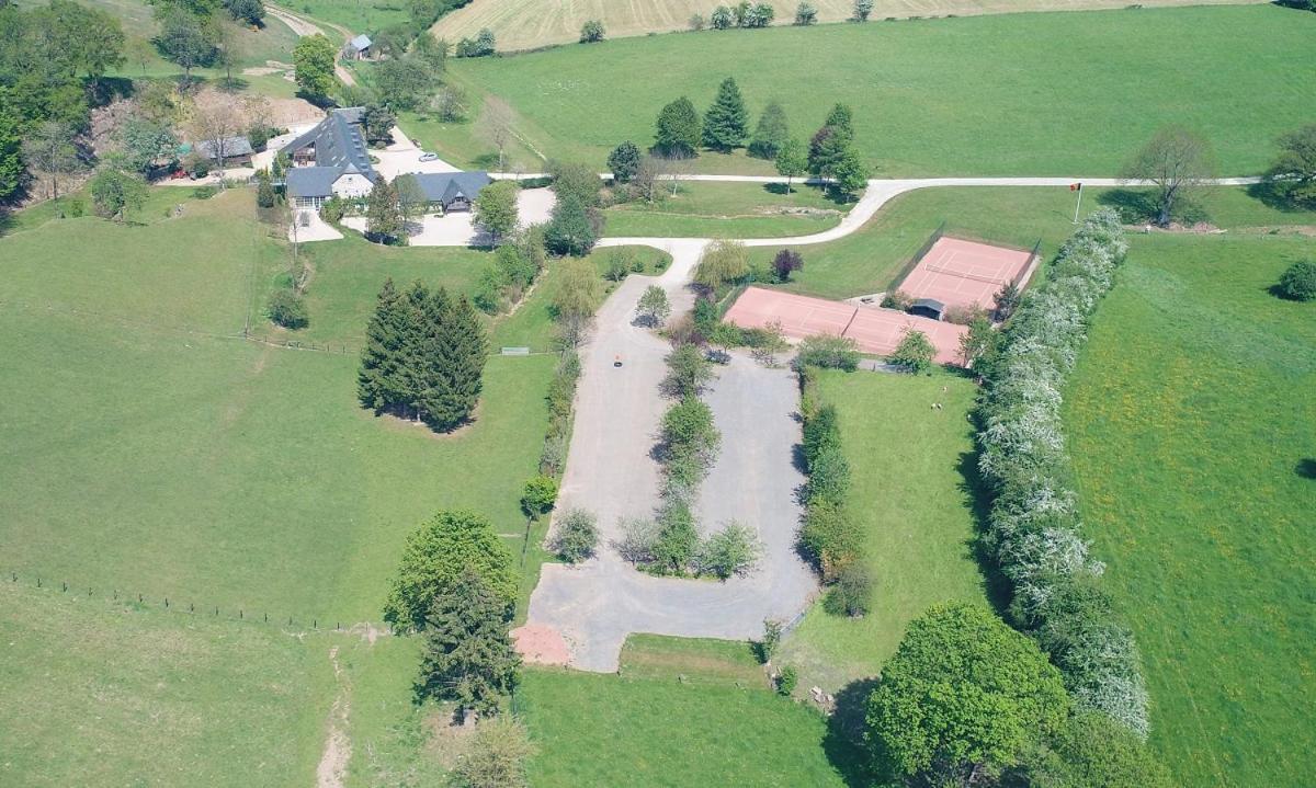Gite Du Jardin Theux Exterior foto